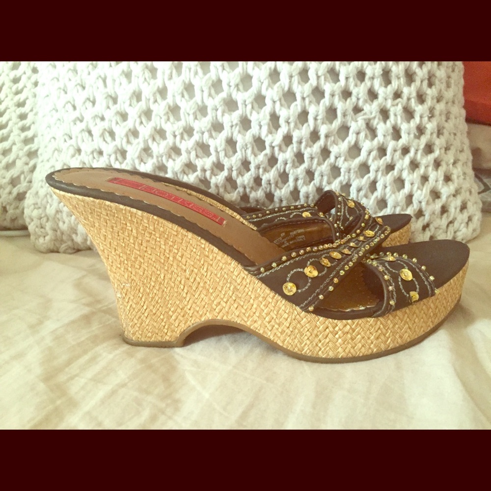 Hotkiss brand wedges